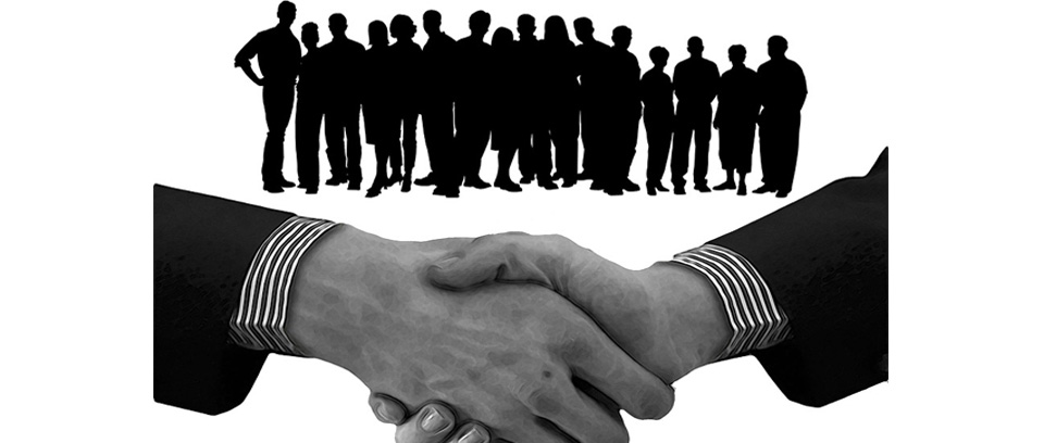 Carrière : Départs volontaires, rémunération au mérite : Français et agents publics sur la même longueur d'ondes… Selon un récent sondage, les Français, mais aussi les agents publics, approuvent les projets de réformes du gouvernement, concernant notamment la mise en place d'un plan de départs volontaires et la rémunération au mérite. A lire sur Etoile Mag Actualités.