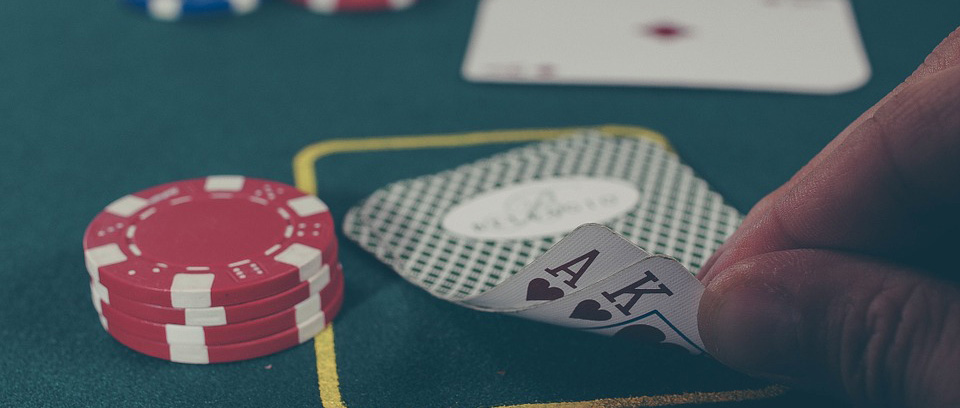 A lire sur Etoile Mag Actualités : Poker manager. Montre-moi comment tu joues, je te dirai quel manager tu fais ! En se basant sur le poker, le cabinet Coheliance découvre les comportements professionnels. Mais annonce-t-il vraiment toute la couleur ?